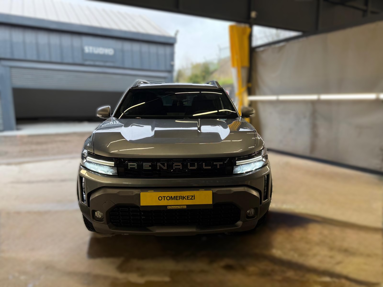 RENAULT DUSTER 12